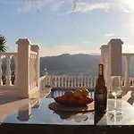 Casa Deusueno Willa Muntanya la Sella