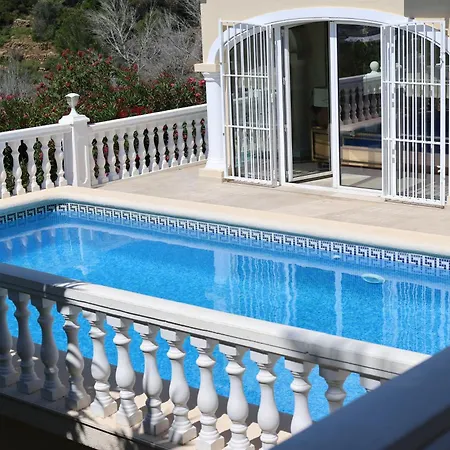 Casa Deusueno Muntanya la Sella